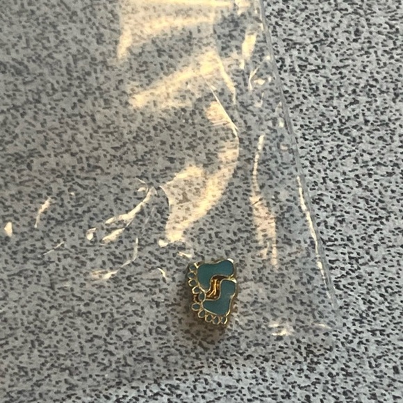 Silver Heart Locket with 6 Charms - Picture 4 of 4